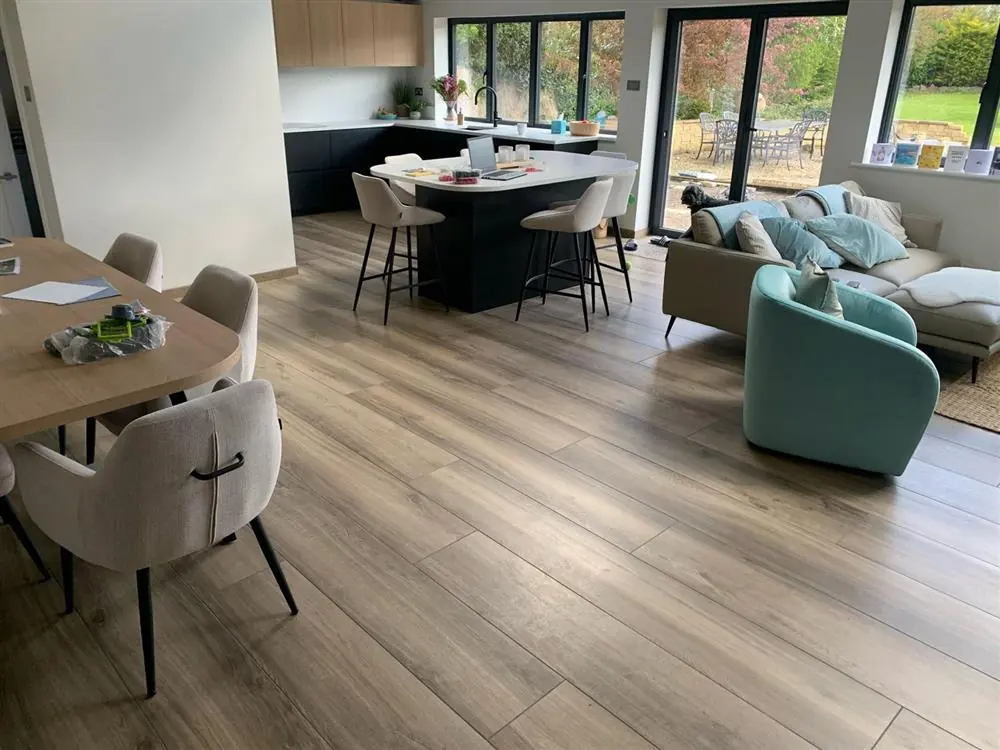 Panu porcelain floor